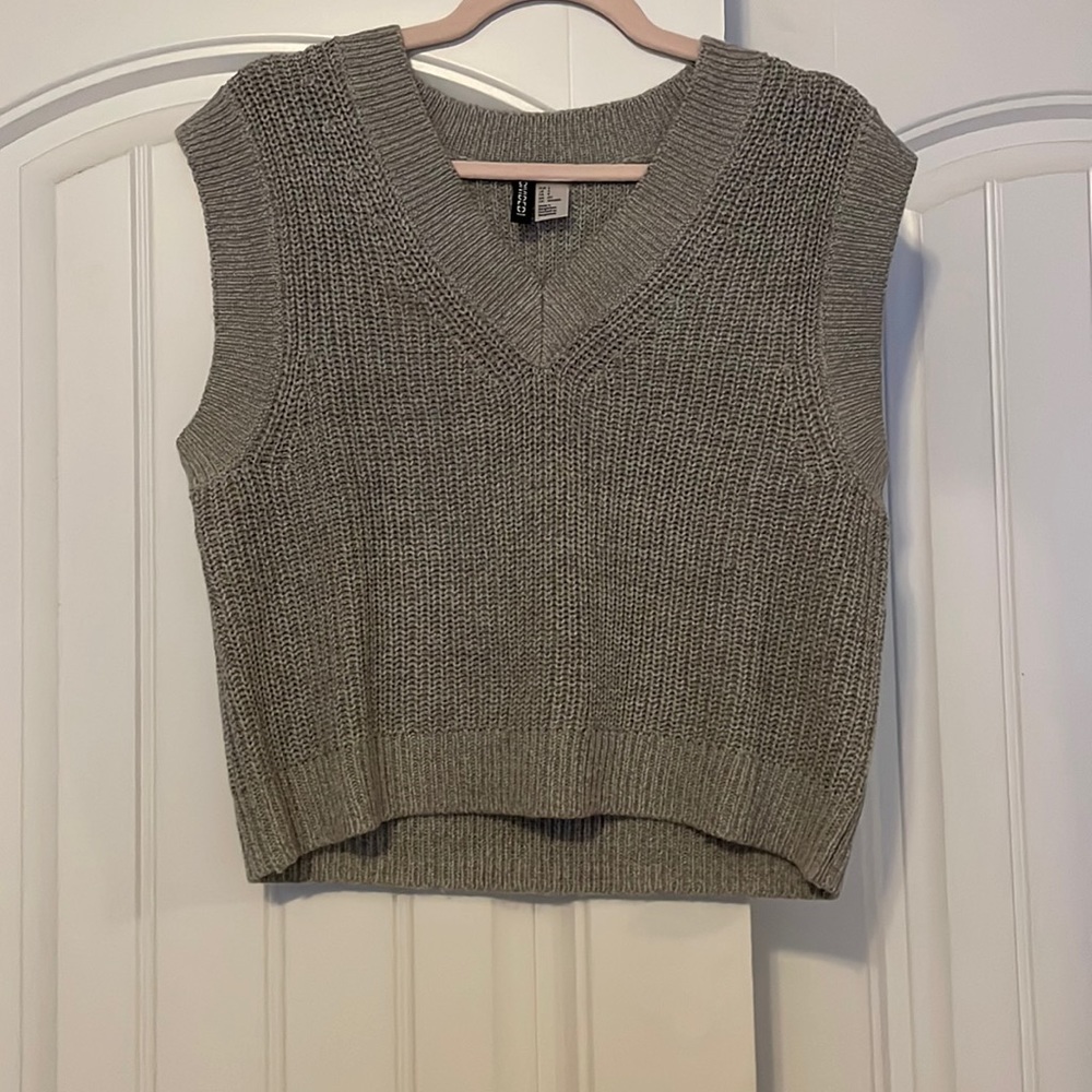 sweater vest